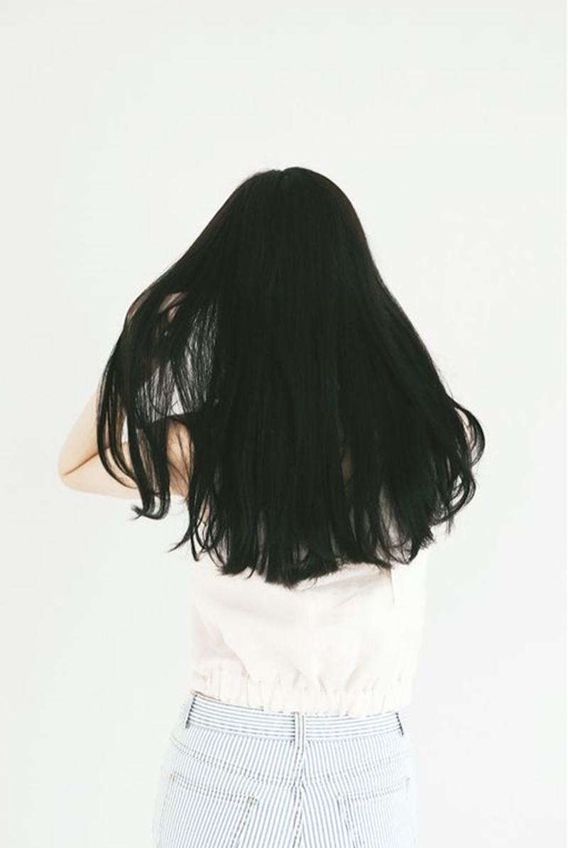 Фото Девушки С Черными Волосами Без Лица